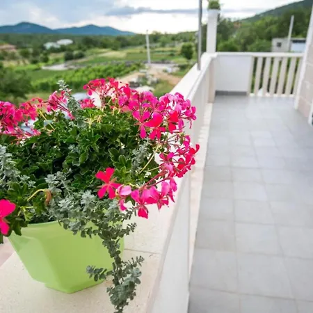 Villa Stone Bosnic